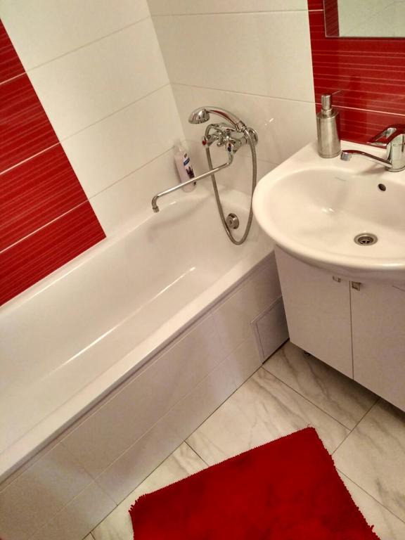 Apartments Shuvar,Chervona Kalina Λβιβ Εξωτερικό φωτογραφία